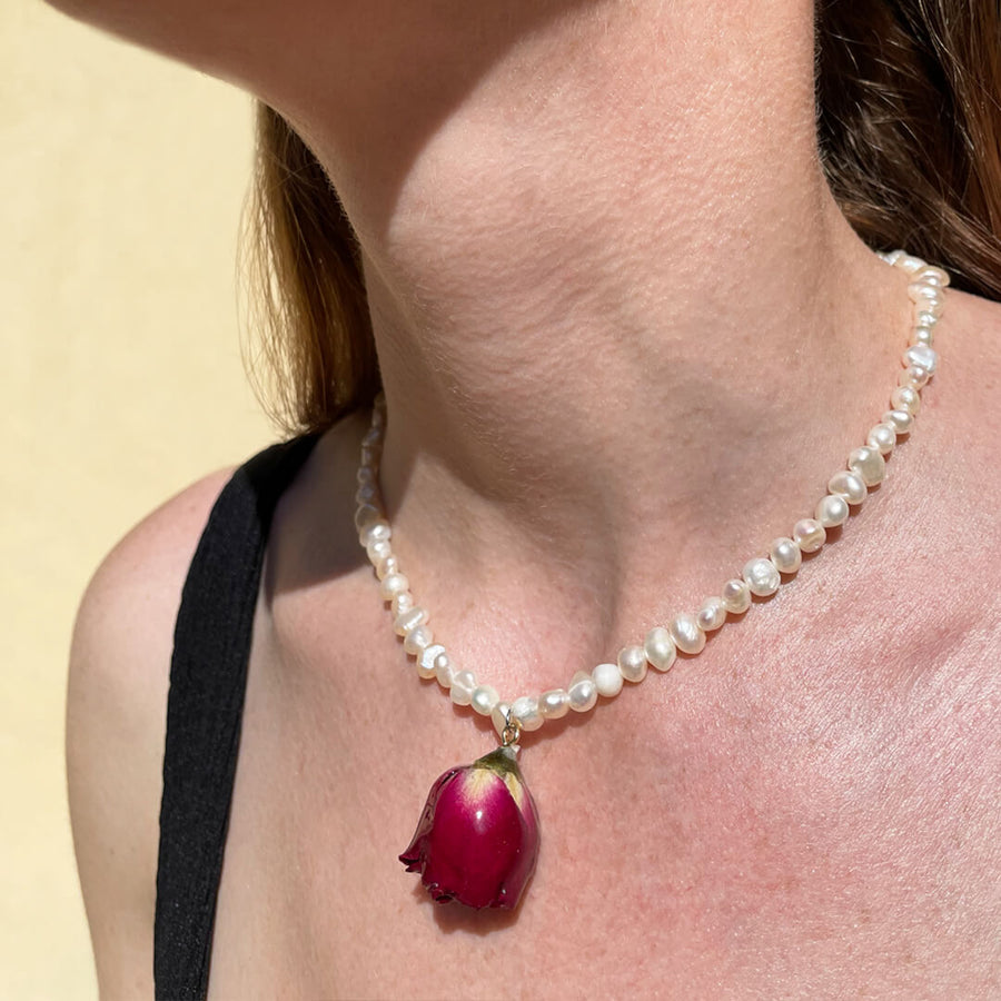 Collier Rose Rouge